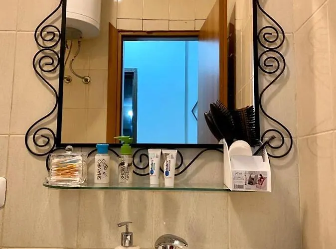 Chlo 1 * טיראנה