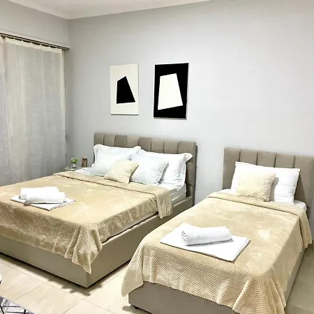 Chlo 1 Apartment Tirana